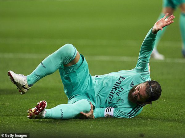 Real vẫn không vui sau khi đứng đầu BXH La Liga