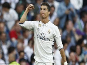 Cristiano Ronaldo là ai? Tiểu sử về sự nghiệp bóng đá của Ronaldo (P3)