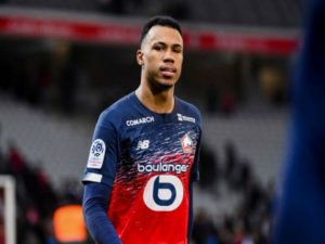 Tin bóng đá chiều 26/8: MU lép vế trong vụ cạnh tranh Gabriel với Arsenal