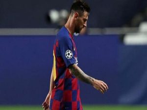Tin bóng đá tối 24/8: CLB Barcelona chốt giá bán tiền đạo Messi