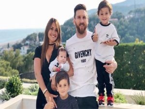 Vợ của messi là ai? Người phụ nữ là điểm tựa của Messi