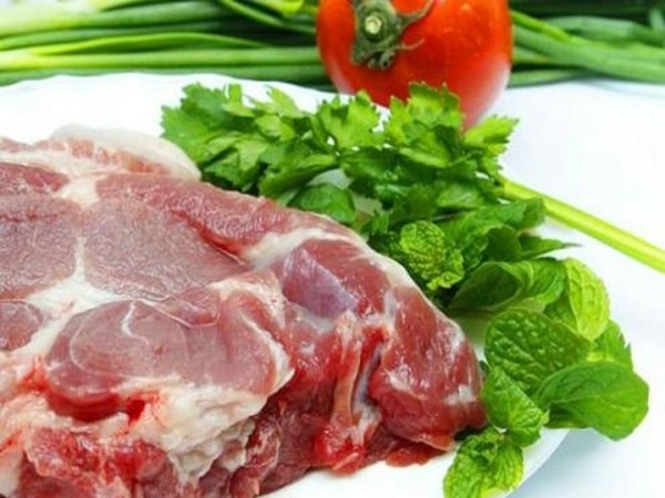 Nằm mơ thấy thịt heo đánh con gì? số mấy dễ trúng nhất
