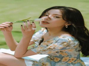 Trâm Ngô, Người có nụ cười răng khểnh đốn tim người đối diện