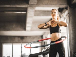 Lắc vòng có tác dụng gì? Lắc vòng có tốt không?