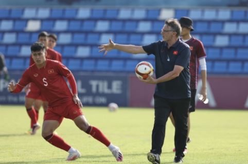 U22 Việt Nam đã chơi không tốt trước U22 Lào 