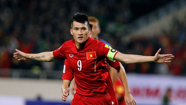 Lê Công Vinh là cầu thủ Việt Nam xuất sắc nhất
