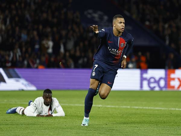 Bóng đá QT 26/10: PSG thắng đậm AC Milan