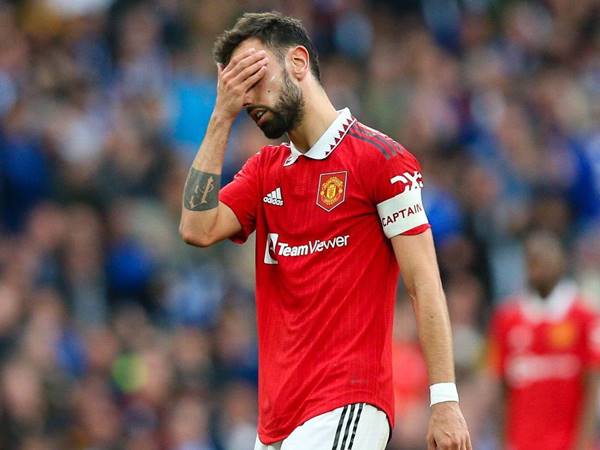 Bóng đá QT 20/12: Bruno Fernandes báo tin dữ cho MU