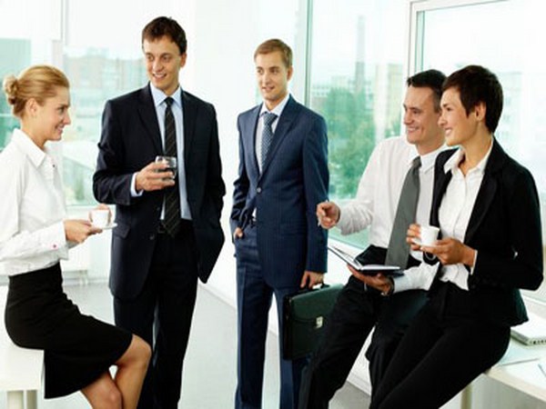 Ngủ mơ thấy đồng nghiệp có điềm gì