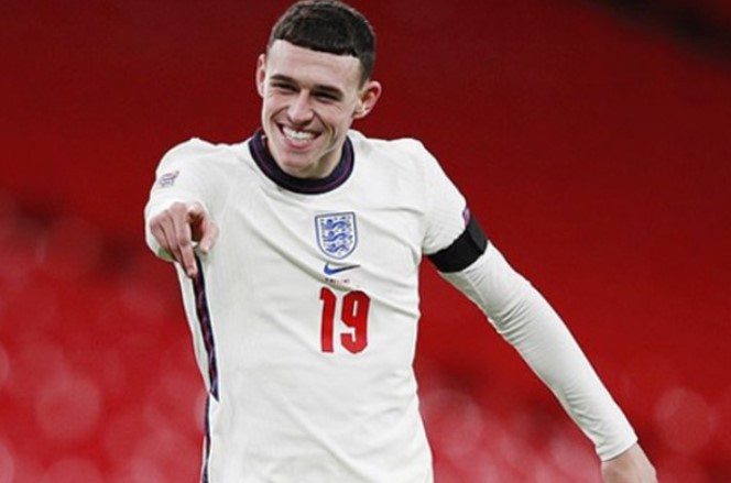 Các thành tích cá nhân nổi bật của cầu thủ Phil Foden Các thành tích cá nhân nổi bật của cầu thủ Phil Foden