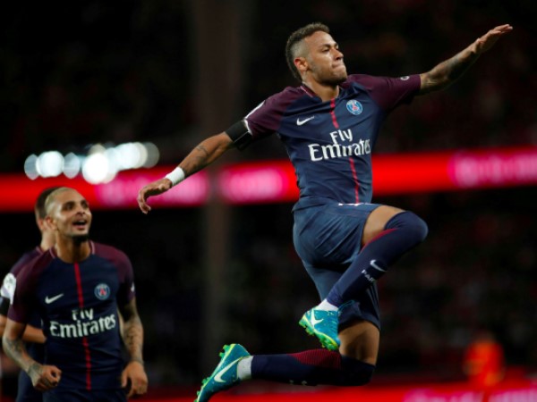 So sánh chiều cao của Neymar với các siêu sao khác So sánh chiều cao của Neymar với các siêu sao khác