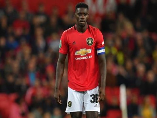Tuanzebe – Thêm một “canh bạc” thú vị của Scott Parker